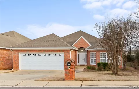 1070 Periwinkle Dr, Tuscaloosa, AL 35405