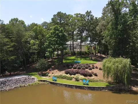 8721 Forrestal Dr NE, Tuscaloosa, AL 35406