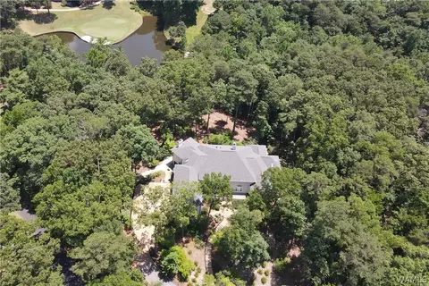 8721 Forrestal Dr NE, Tuscaloosa, AL 35406