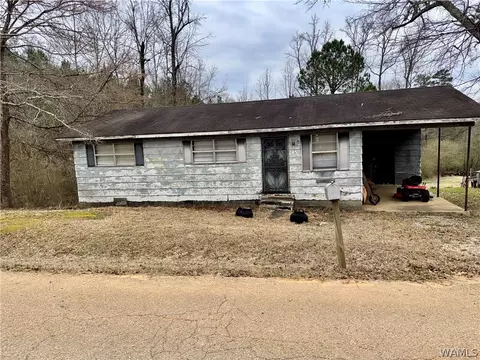 610 9th Ave NW, Reform, AL 35481