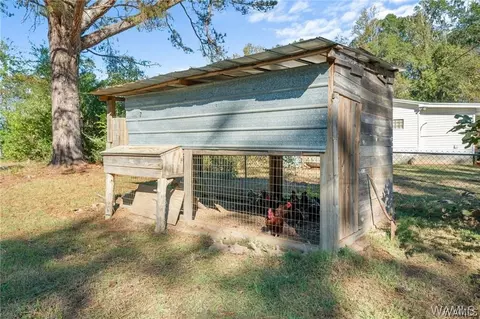 Exterior - 16518 Wesley Chapel Rd, Ralph, AL 35480 photo 3 of 8