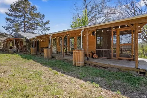 237 Marion Stough Rd, Fayette, AL 35555