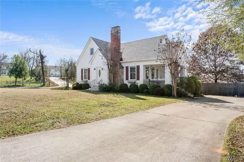 15 Forest Dr, Tuscaloosa, AL 35404