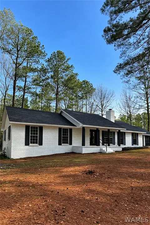 616 7th St NW, Reform, AL 35481