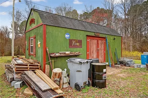 Exterior - 2388 Old Parrish Rd, Parrish, AL 35580 photo 10 of 13