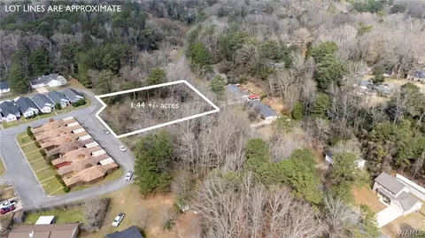 3271 Kensington Ct, Tuscaloosa, AL 35405
