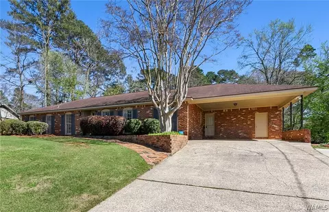 2739 Forest Mnr, Northport, AL 35476
