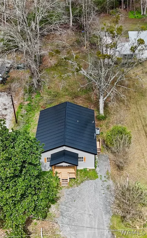 425 Primitive Rdg, West Blocton, AL 35184
