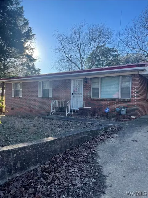 4426 Reichhold Rd, Tuscaloosa, AL 35404