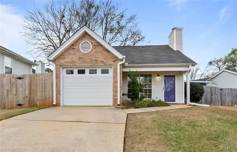 2445 Meadowlark Ln, Northport, AL 35476