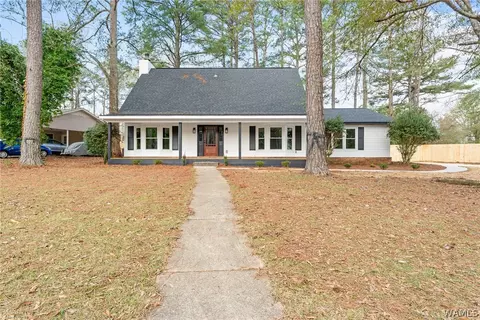 728 Jennifer Dr E, Tuscaloosa, AL 35404