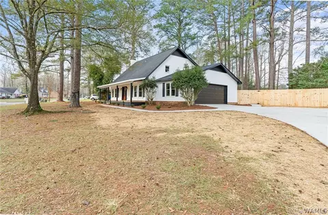 728 Jennifer Dr E, Tuscaloosa, AL 35404