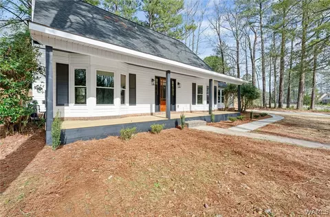 728 Jennifer Dr E, Tuscaloosa, AL 35404