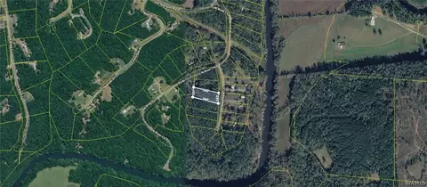 26 N View Cir, Northport, AL 35475