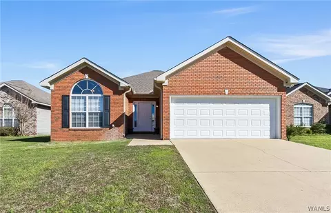 4932 Ross Cir, Northport, AL 35475
