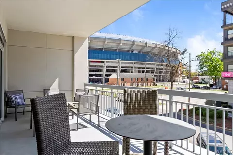 1150 8th St #307, Tuscaloosa, AL 35401