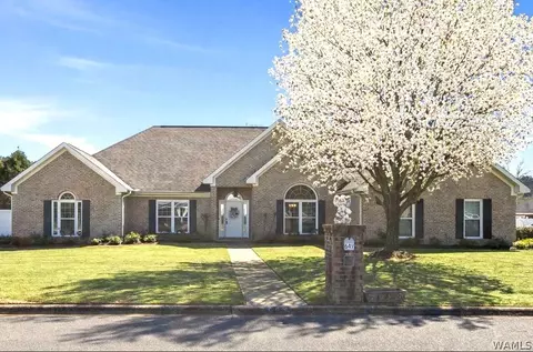 649 Amberwood Dr, Tuscaloosa, AL 35405
