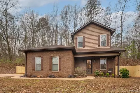 15174 Green Cir, Northport, AL 35475