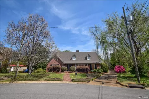 8 Terriwood Dr, Tuscaloosa, AL 35401