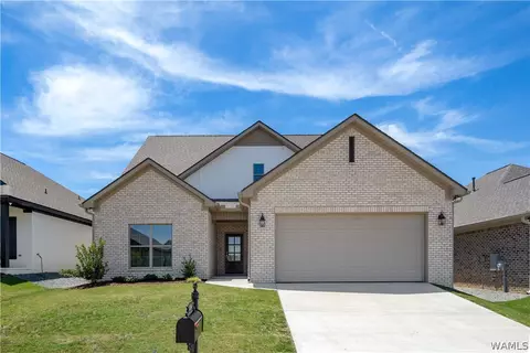 12644 White Pine Dr, Northport, AL 35475