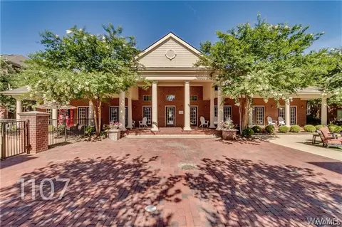 1901 5th Ave E #1107, Tuscaloosa, AL 35401