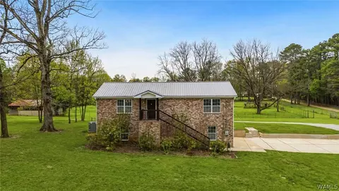 5785 Eastern Valley Rd, Mc Calla, AL 35111