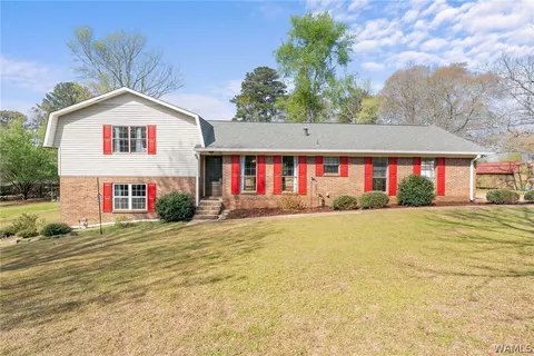 289 South Ave, Berry, AL 35546