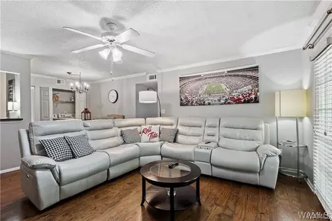 120 15th St E #114, Tuscaloosa, AL 35401