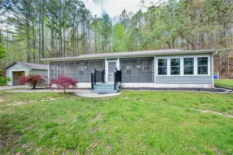 13410 Rocky Ridge Dr, Northport, AL 35475