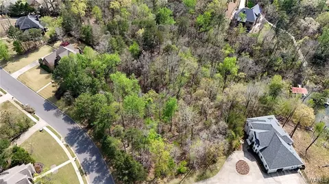 6312 Lake Vista Dr, Tuscaloosa, AL 35406