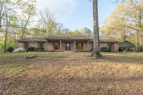 11947 Graceland Rd, Northport, AL 35475