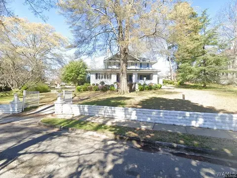 3 Pinehurst Dr, Tuscaloosa, AL 35401
