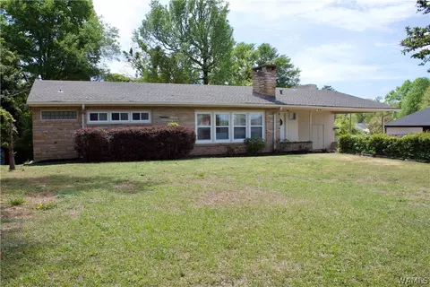 42 Arcadia Dr, Tuscaloosa, AL 35404