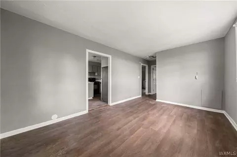Living - 2409 Walnut Ave, Anniston, AL 36201 photo 1 of 3