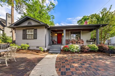 1411 Caplewood Dr, Tuscaloosa, AL 35401