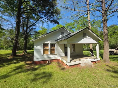411 10th Ave SW, Reform, AL 35481