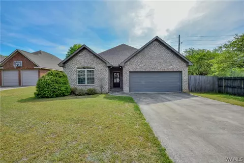 5405 Moores Cir, Northport, AL 35473