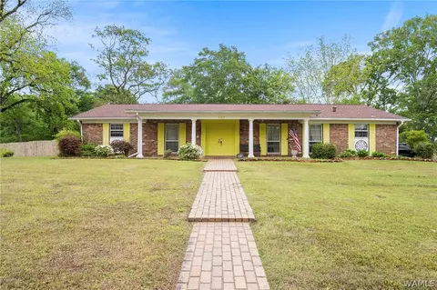 110 Shady Heights Dr, Livingston, AL 35470