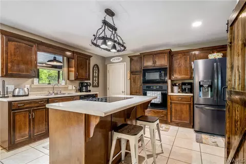 Kitchen - 12727 Oak Forest Dr, Lake View, AL 35111 photo 1 of 5