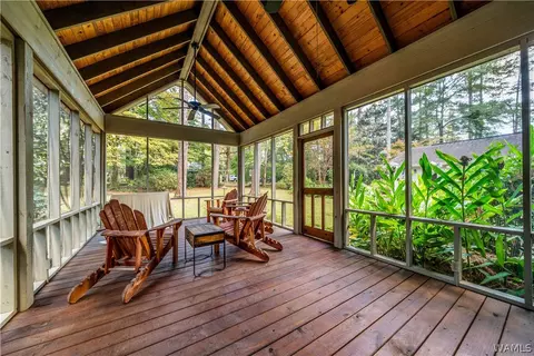 50 Cherokee Rd, Tuscaloosa, AL 35404