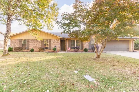 2715 Forest Brk, Northport, AL 35476
