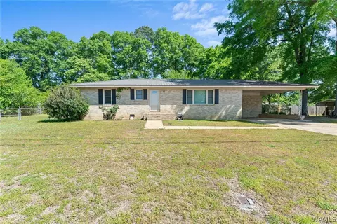 27 Booth Ests, Northport, AL 35473