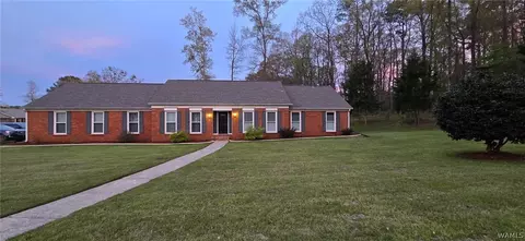 5717 Chestnut St, Tuscaloosa, AL 35405