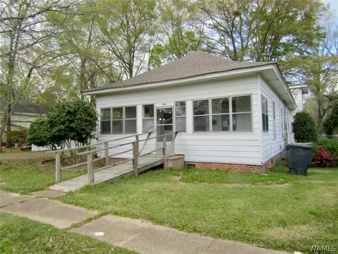 335 5th St NE, Fayette, AL 35555