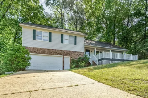 4513 Rainwood Ave, Northport, AL 35473