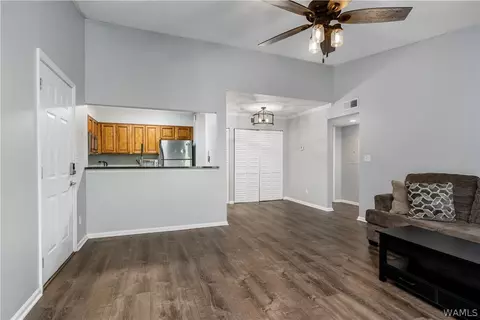 120 15th St E #919, Tuscaloosa, AL 35401