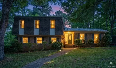 3312 Ontario Dr, Northport, AL 35473