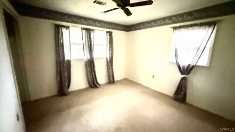 Bedroom - 600 E 6th Ave, Linden, AL 36748 photo 1 of 3