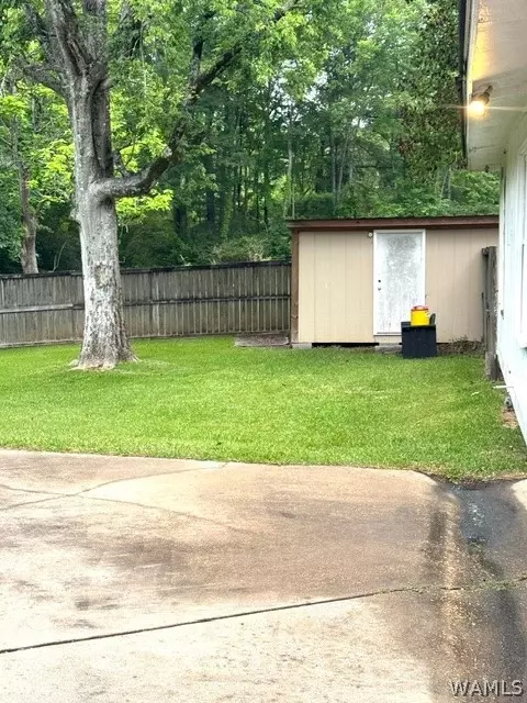 Exterior - 600 E 6th Ave, Linden, AL 36748 photo 5 of 5