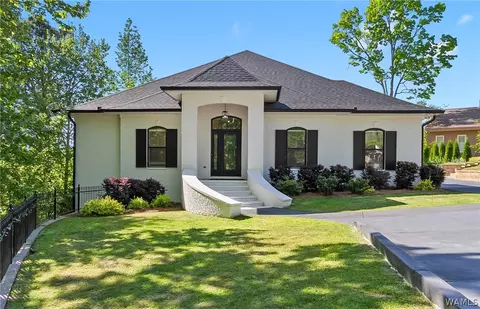 8406 Essex Cir NE, Tuscaloosa, AL 35406